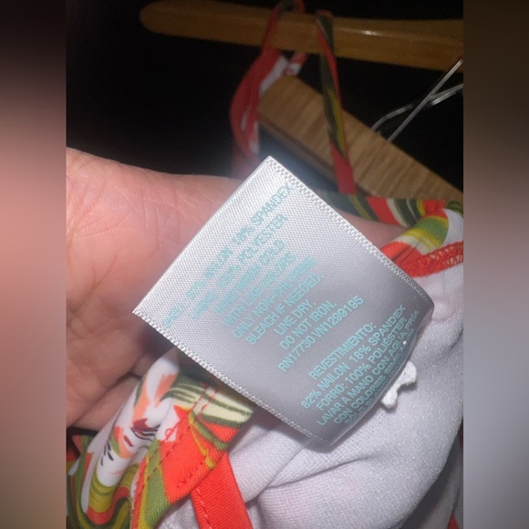 Kona Sol Coral Floral One Piece Strappy Back Swimsuit Size Large NWOT - Picture 9 of 9